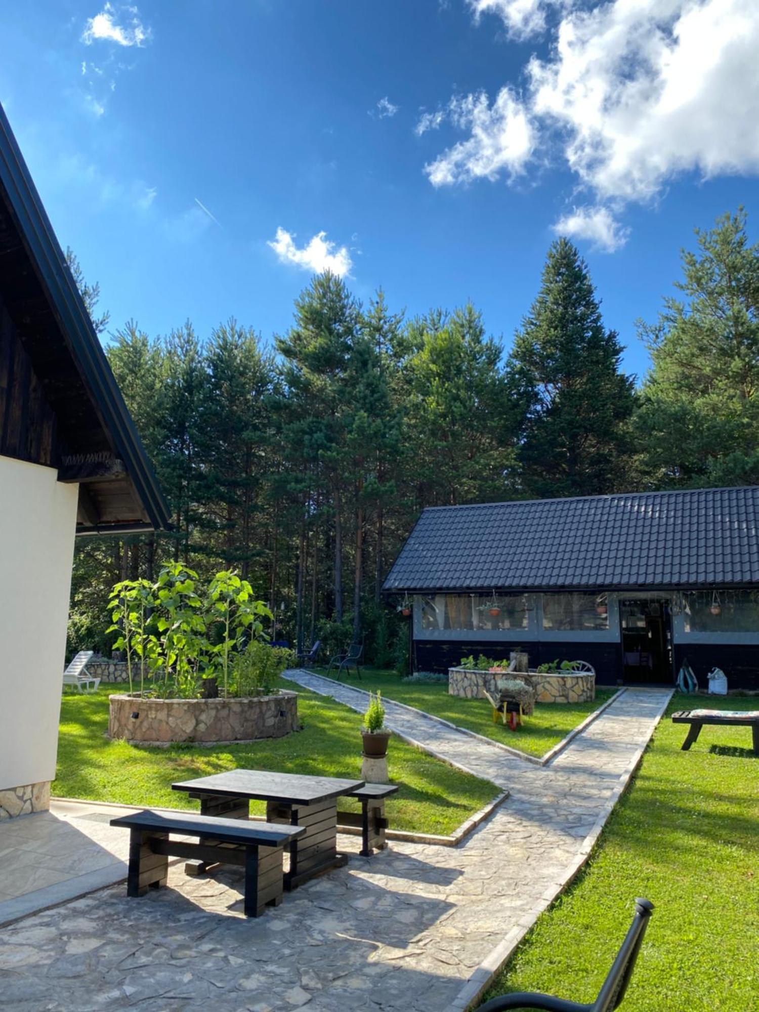 House Maka Hotel Rudanovac Buitenkant foto