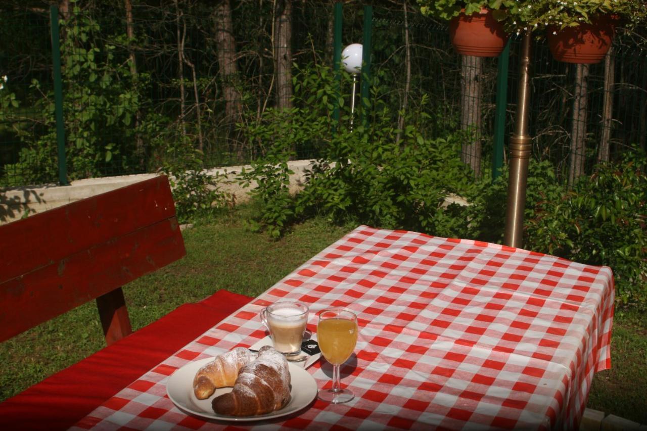 House Maka Hotel Rudanovac Buitenkant foto